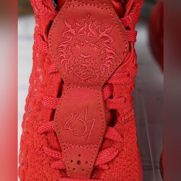 Nike LeBron 17 Red Carpet Basketball Shoe Sneakers - Picture 8 of 12